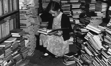 Little-girl-reads-in-book-007_zps84480939